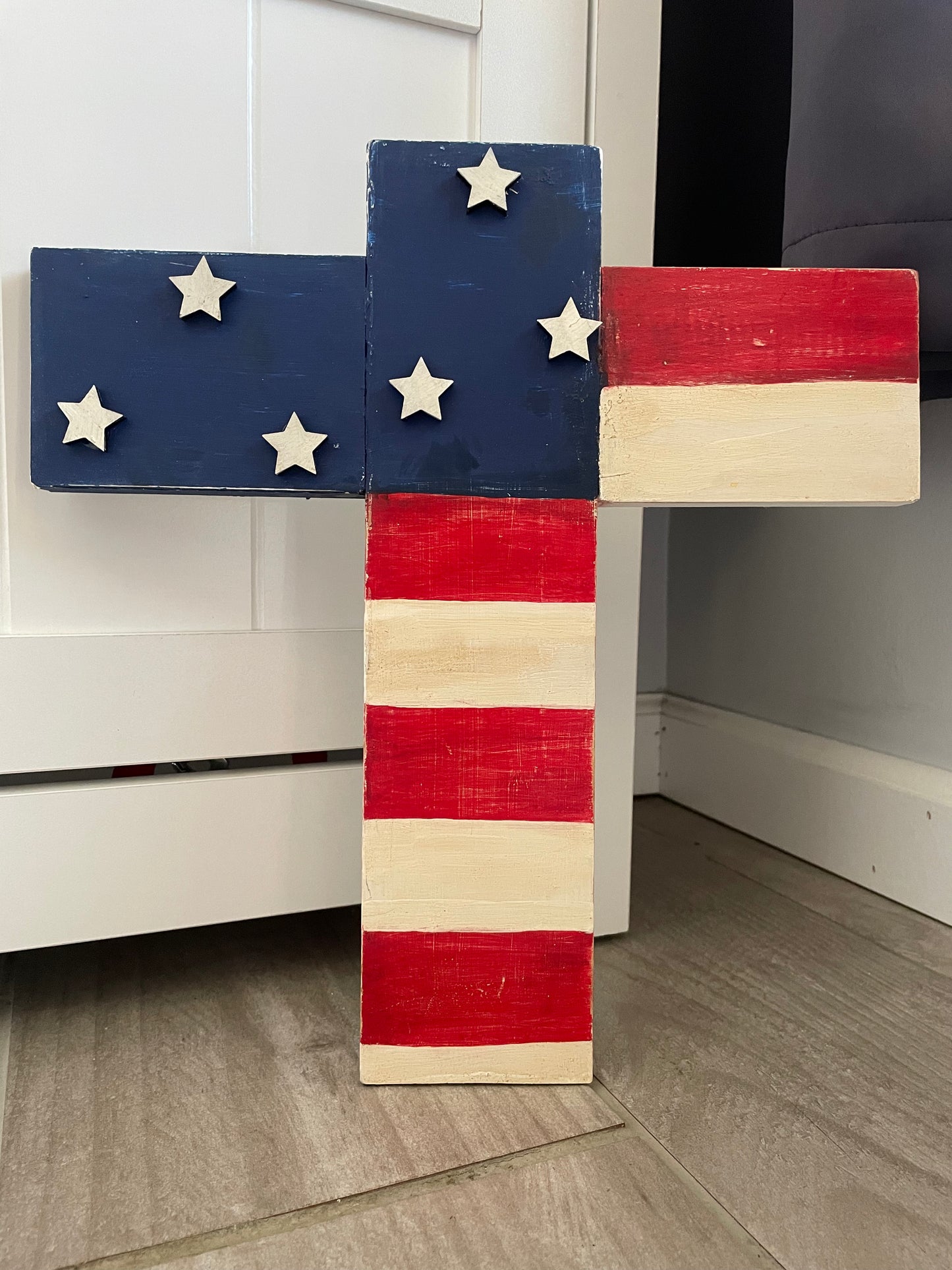 Americana Cross
